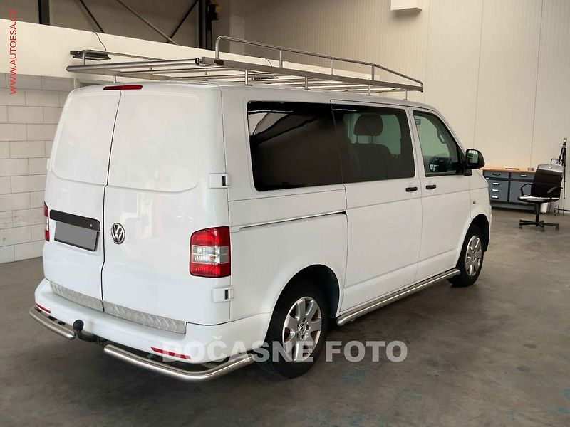 Volkswagen Transporter (2014) 2.0TDi 5míst, navi, stř - fotka 3 z 8