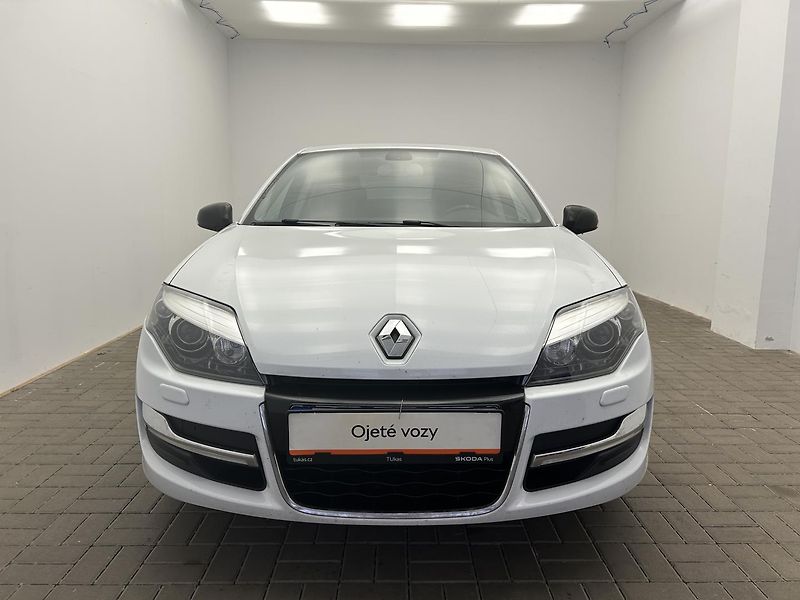 Renault Laguna 2.0 dCi Dynamic - fotka 4 z 22