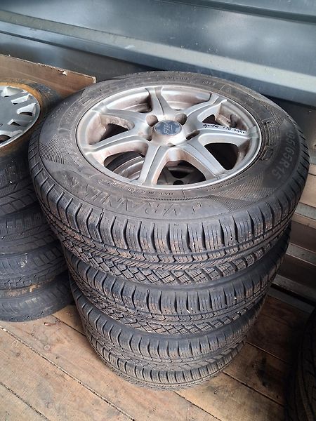 Hyundai i30 (2009) 1,4i  LPG  KLIMA  2x KOLA  - fotka 27 z 33