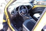 Toyota Aygo 1,5 HEV GR SPORT - náhled 11