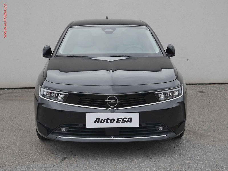 Opel Astra (2023) 1.2PT, 1.maj,ČR, Elegance - fotka 2 z 15