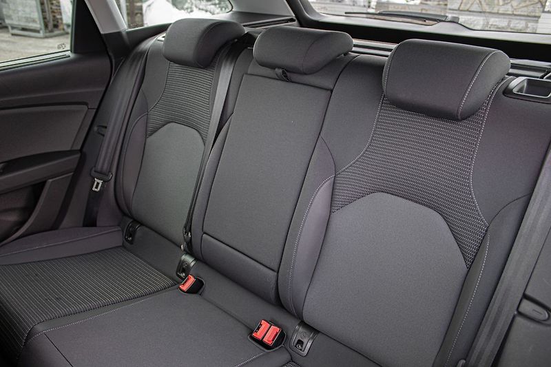 Seat Leon Xcellence - fotka 27 z 31