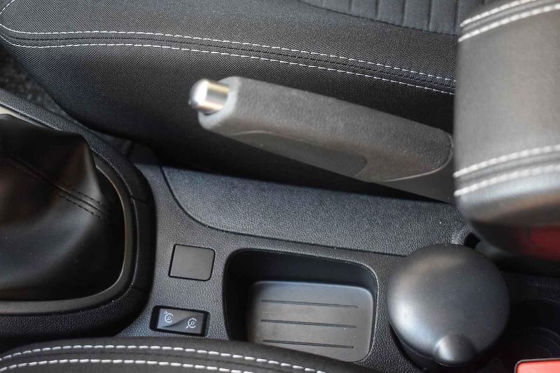 Renault Clio je vhodným společníkem pro mladší i starší páry