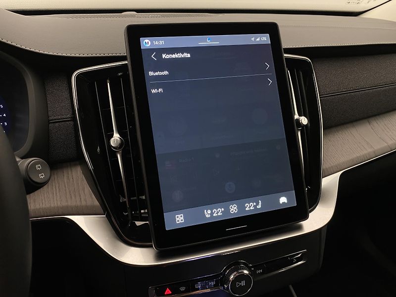 Volvo XC90 (2026) B5 AWD AUT BRIGHT PLUS 7míst - fotka 63 z 73