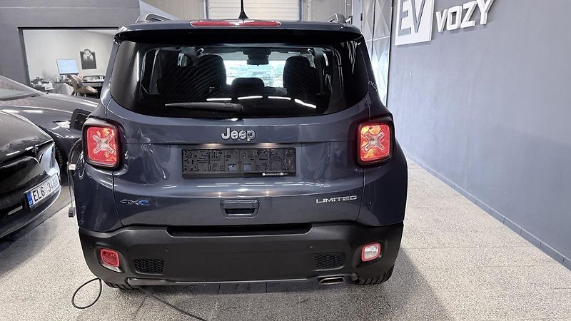 Jeep Renegade (2022) 1.3 T4 PHEV,REZERVOVÁNO  - fotka 19 z 26