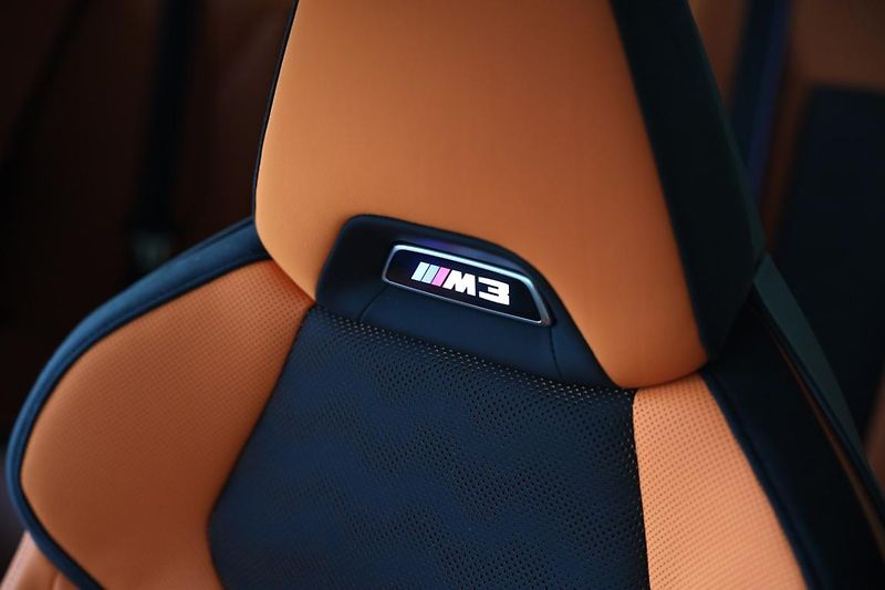 BMW M3 Competition M xDrive Touring - fotka 13 z 19