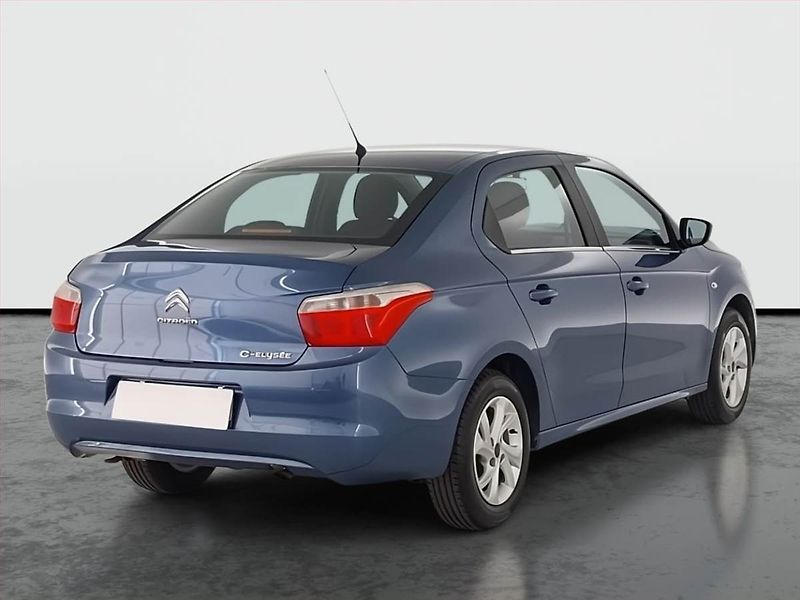 Citroën C-Elysée (2016) Exclusive 1.2 PureTech - fotka 5 z 17