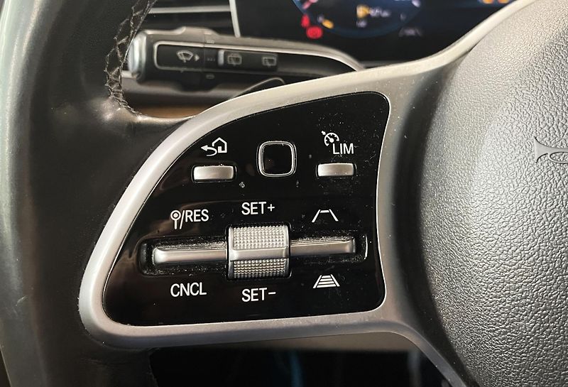 Mercedes-Benz GLE 450, 4MATIC, 270 KW, ČR - fotka 19 z 34