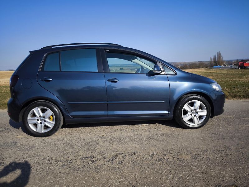 Volkswagen Golf Plus VI 1,6MPI 75kW SERVISKA 1MAJ. - fotka 4 z 55