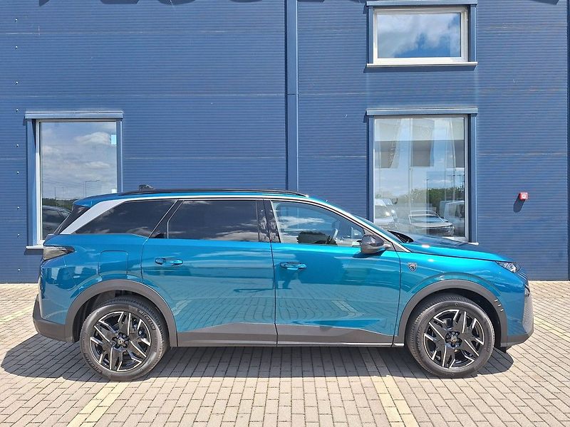 Peugeot 5008 (2026) GT Hybrid 145 e-DCS6 SUMMER B - fotka 6 z 18