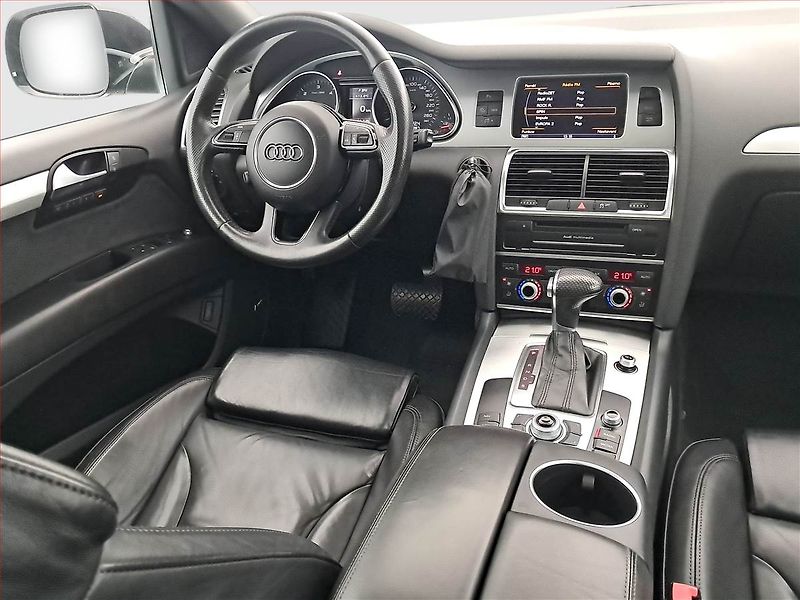 Audi Q7 (2013) S-Line 3.0 TDI, 4X4, Automat - fotka 7 z 18