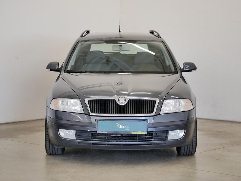 Škoda Octavia - fotka 4 z 21