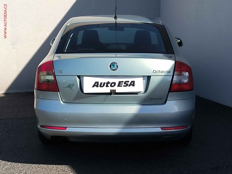 Škoda Octavia (2009) 1.4TSi, ČR, servis.kniha - fotka 5 z 17