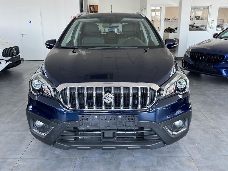 Suzuki SX4 S-Cross (2018) 1,4T 4x4 PizSulai Navigace  - fotka 2 z 17