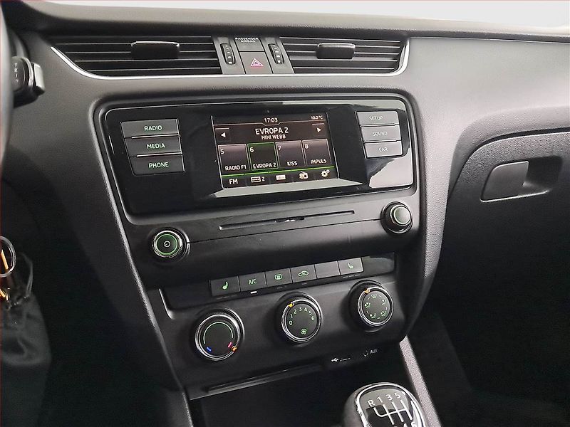 Škoda Octavia (2016) 1.4 TSI CNG - fotka 12 z 17