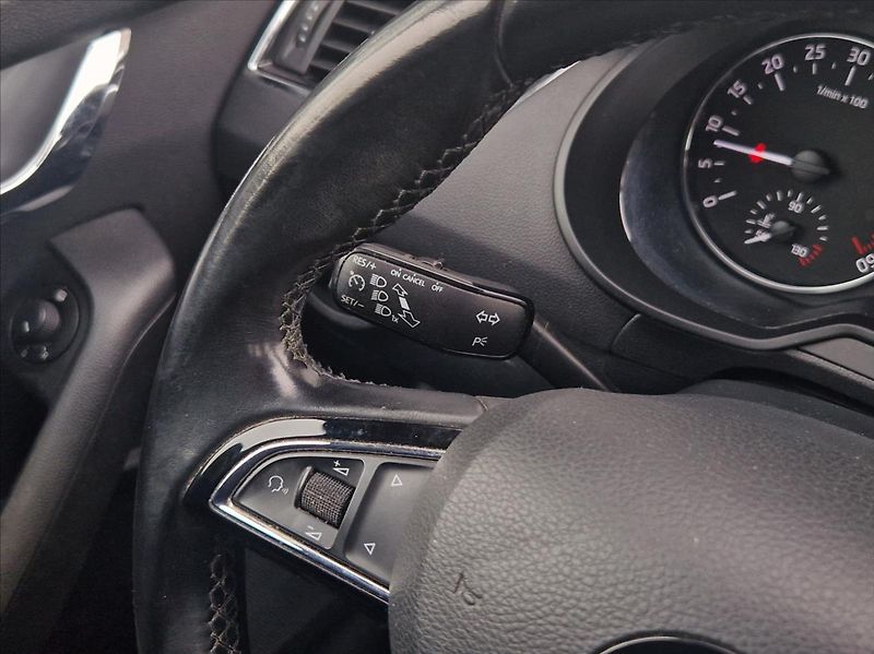 Škoda Octavia 2,0 TDI 110kW TAŽNÉ VÝHŘ. NOSI - fotka 23 z 41