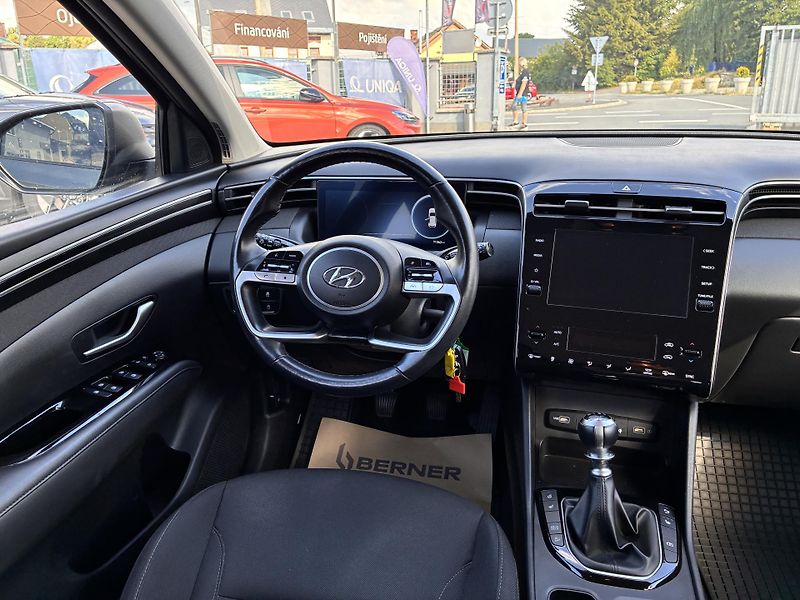 Hyundai Tucson 1,6T-GDi 110kW REZERVACE - fotka 16 z 30