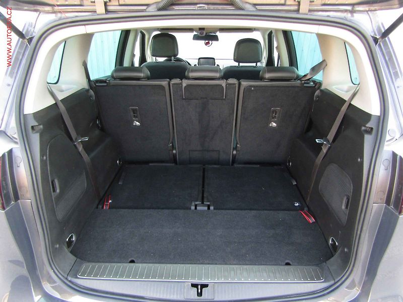 Opel Zafira (2014) 2.0 CDTi BITURBO Tourer - fotka 7 z 24