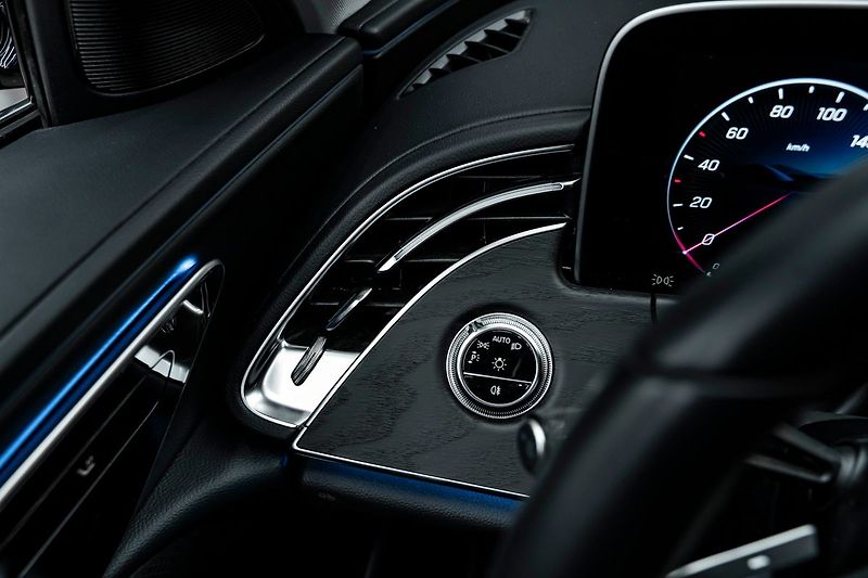 Mercedes-Benz Třídy E E - fotka 13 z 19