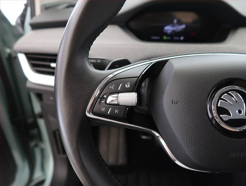 Škoda Enyaq (2021) iV 80 (82 kWh), SoH 90% - fotka 23 z 30