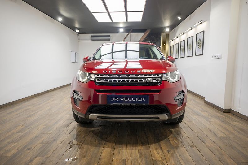 Land Rover Discovery (2016) Sport HSE 2.0 132 kW - fotka 2 z 40