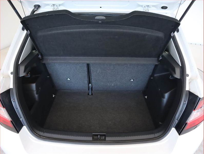 Škoda Fabia (2016) 1.2 TSI, Serv.kniha - fotka 14 z 16