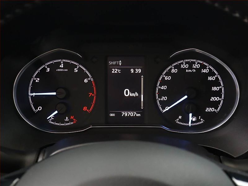 Toyota Yaris (2018) 1.5 Dual VVT-i, ČR,1.maj - fotka 9 z 17