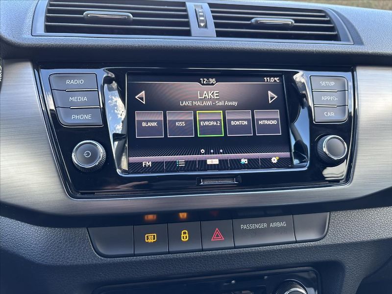 Škoda Fabia 1,0 TSi Style FULL LED CARPLAY - fotka 24 z 39