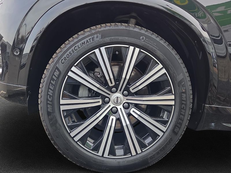 Volvo XC90 B5 Diesel AWD Plus Bright - fotka 7 z 18