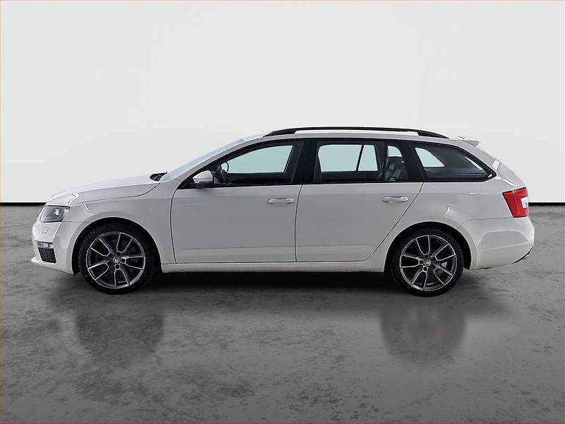 Škoda Octavia (2014) RS 2.0 TSI, Bi-Xenony - fotka 3 z 19