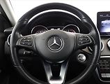 Mercedes-Benz GLA (2019) 200 d 4MATIC, 4X4 - náhled 8