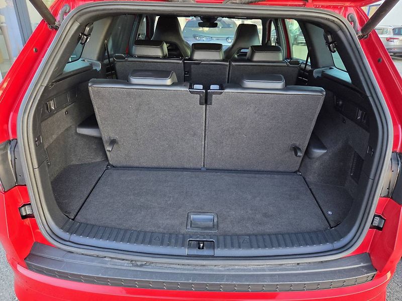 Škoda Kodiaq (2018) 2.0 TDI DSG 4x4 Sportline 7mís - fotka 38 z 50