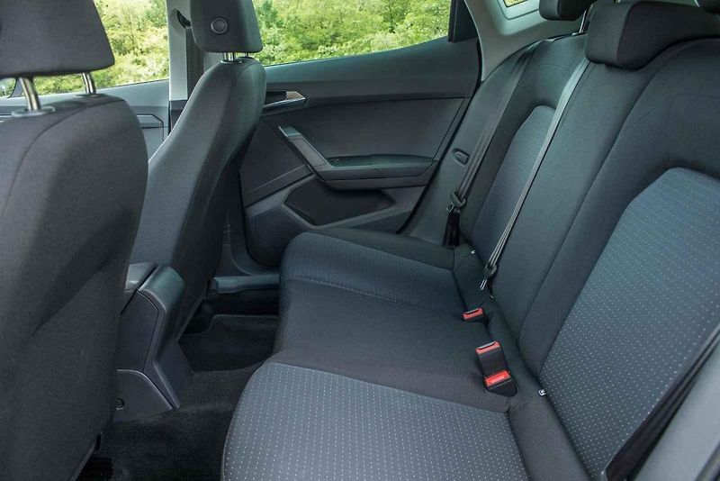 Seat Arona by se měl co nevidět dočkat faceliftu, odcházející model má však stále co nabídnout.