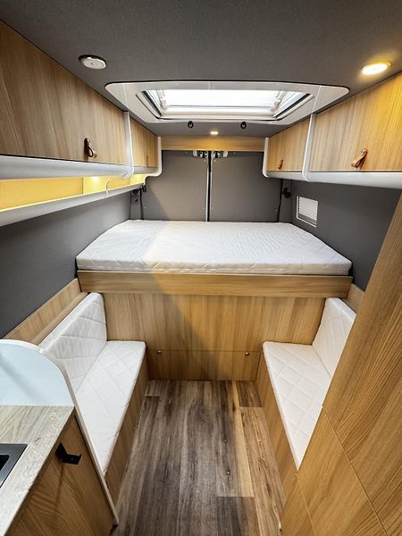 Iveco (2019) prostorná vestavba pro 4, 3,5t - fotka 20 z 36