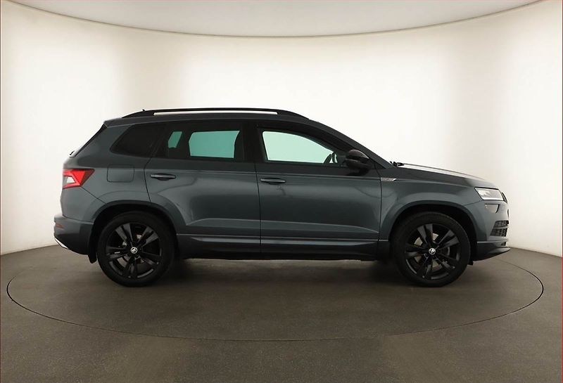 Škoda Karoq (2021) Sportline 2.0 TDI - fotka 6 z 15