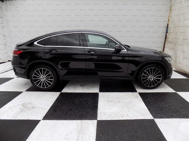 Mercedes-Benz GLC (2021) 400d/Coupé/4-Matic/Full-LED/ - fotka 6 z 43