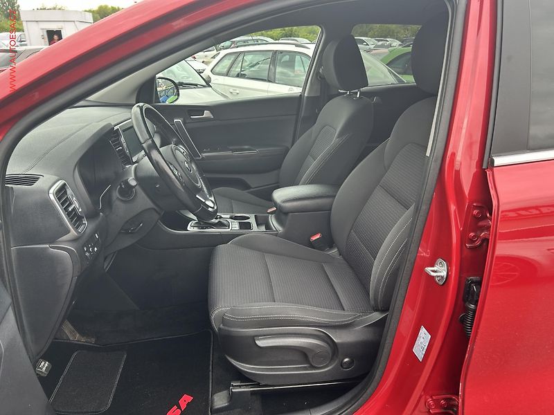 Kia Sportage (2017) 1.6 GDI, servis.kniha, AT - fotka 9 z 18