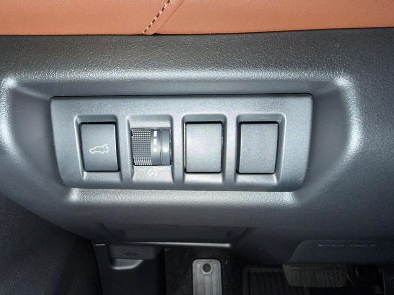 Subaru Outback 2,4T Premier XT - fotka 18 z 26