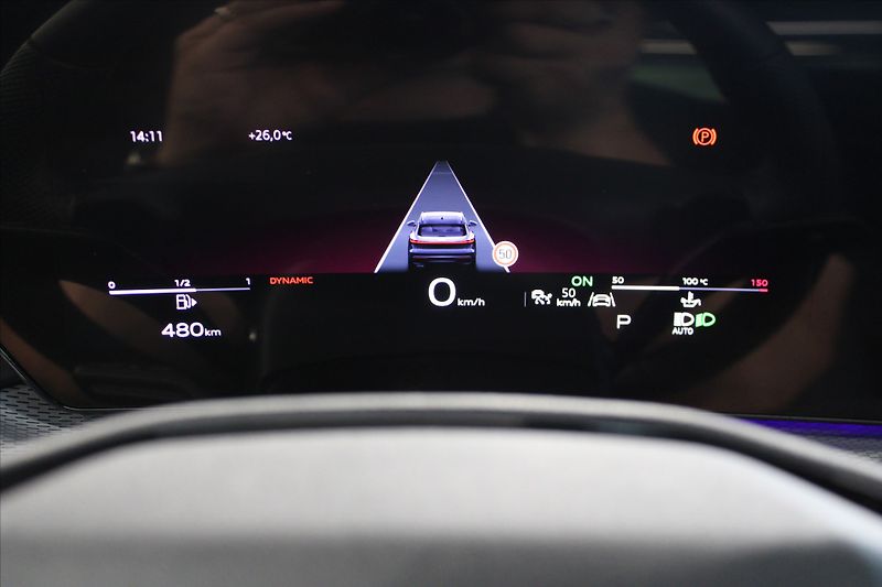 Audi Q5 TFSI quattro 150 kW S Line Tec - fotka 20 z 40