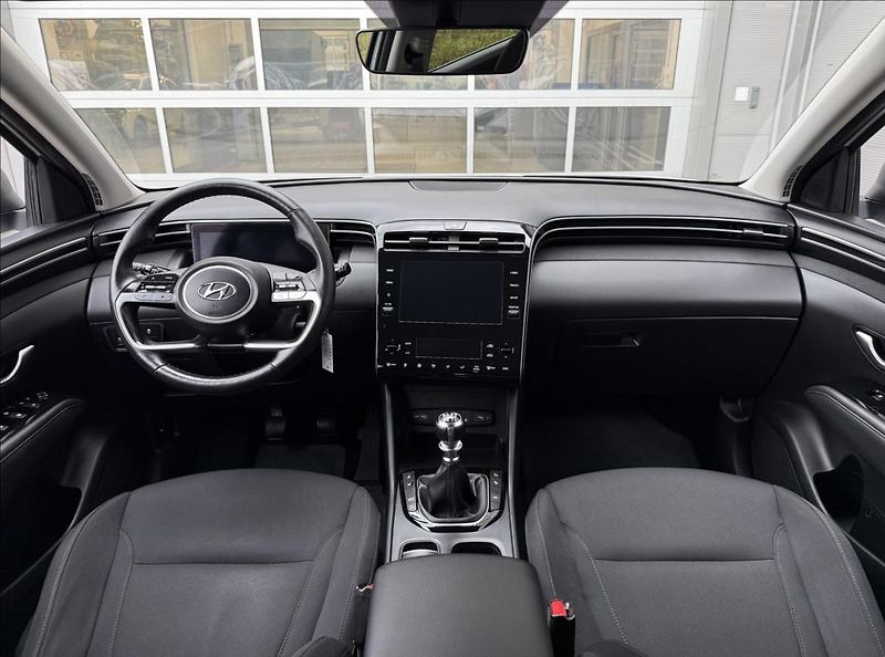 Hyundai Tucson 1,6 T-GDI  Smart Sense - fotka 13 z 25