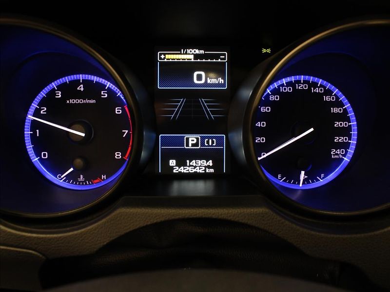 Subaru Outback 2,5 i 129kW 4WD Exclusice ČR - fotka 28 z 28