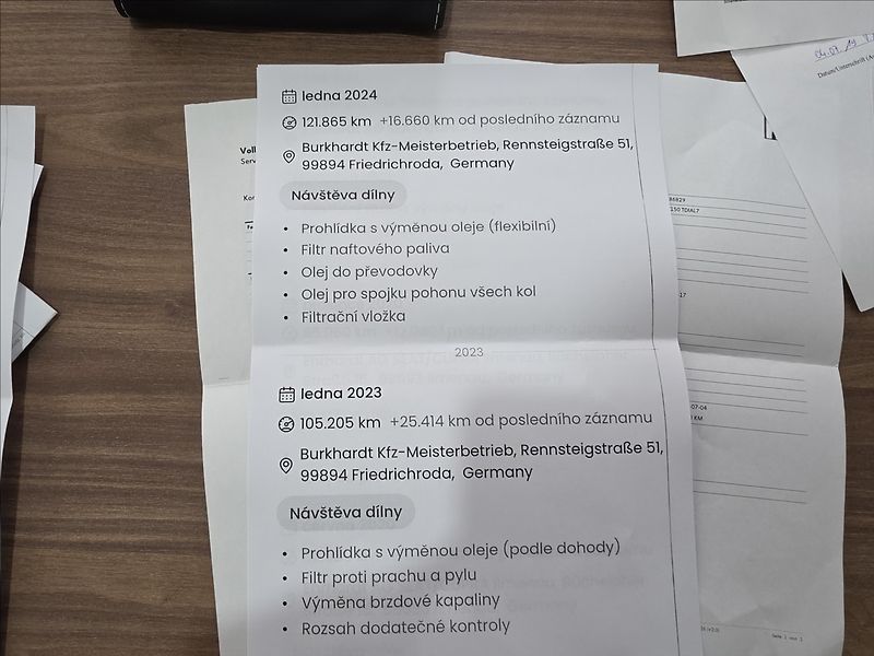 Volkswagen Multivan 2,0 TDi DSG BULLI KŮŽE 7 míst - fotka 47 z 50