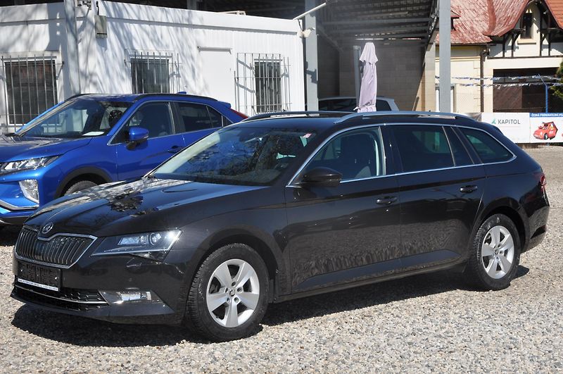 Škoda Superb III 2.0TDi 110kW KOMBI Ambitio - fotka 1 z 22