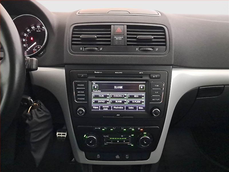 Škoda Yeti (2013) Ambition 2.0 TDI, 4X4 - fotka 12 z 17