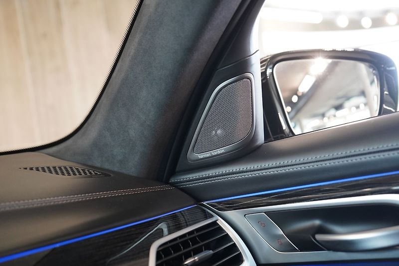 BMW Řada 7 740d xDrive, Nezávislé,HUD,PPF - fotka 39 z 47