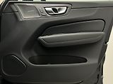 Volvo XC60 B5 AWD PLUS DARK AUT 1.maj. - náhled 46