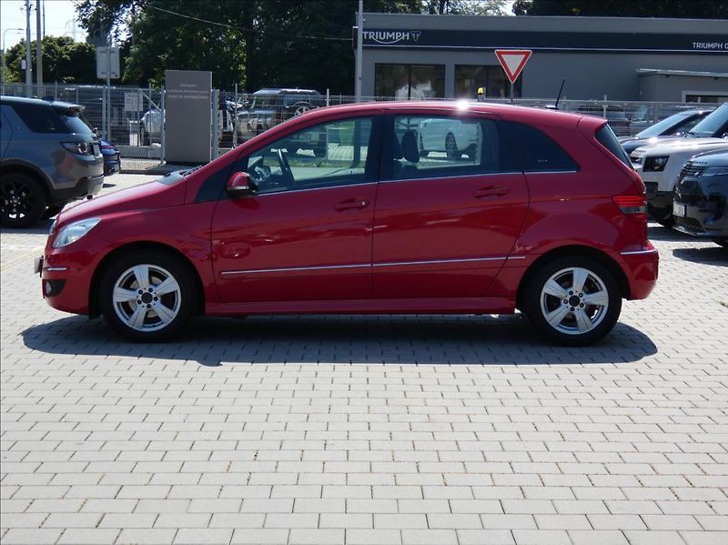 Mercedes-Benz Třídy B 1,7 B 170, 1Maj.ČR, DPH, - fotka 2 z 30