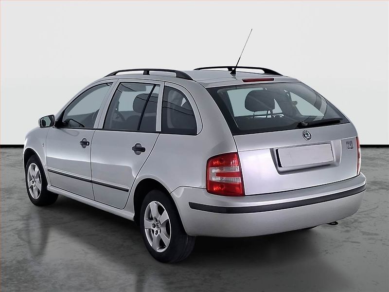 Škoda Fabia (2005) Sportline 1.4 16V, po STK - fotka 4 z 15