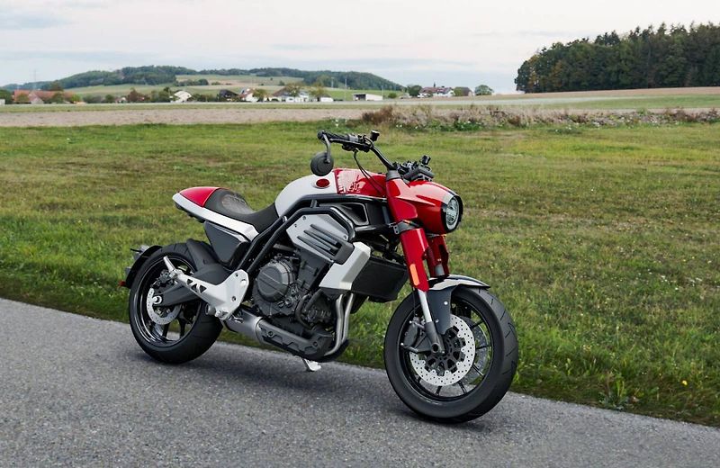 Jawa (2026) 730 Twin - fotka 3 z 18