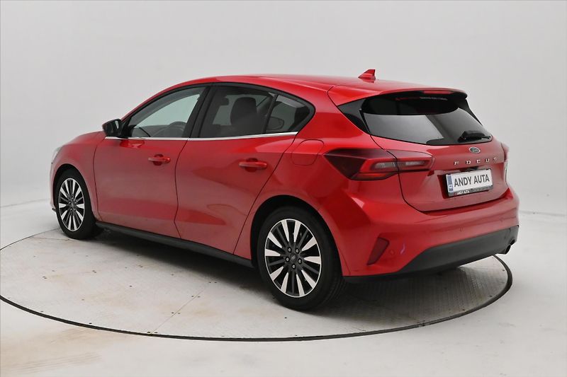 Ford Focus 2,0 EcoBlue 110kW Titanium X Z - fotka 7 z 27